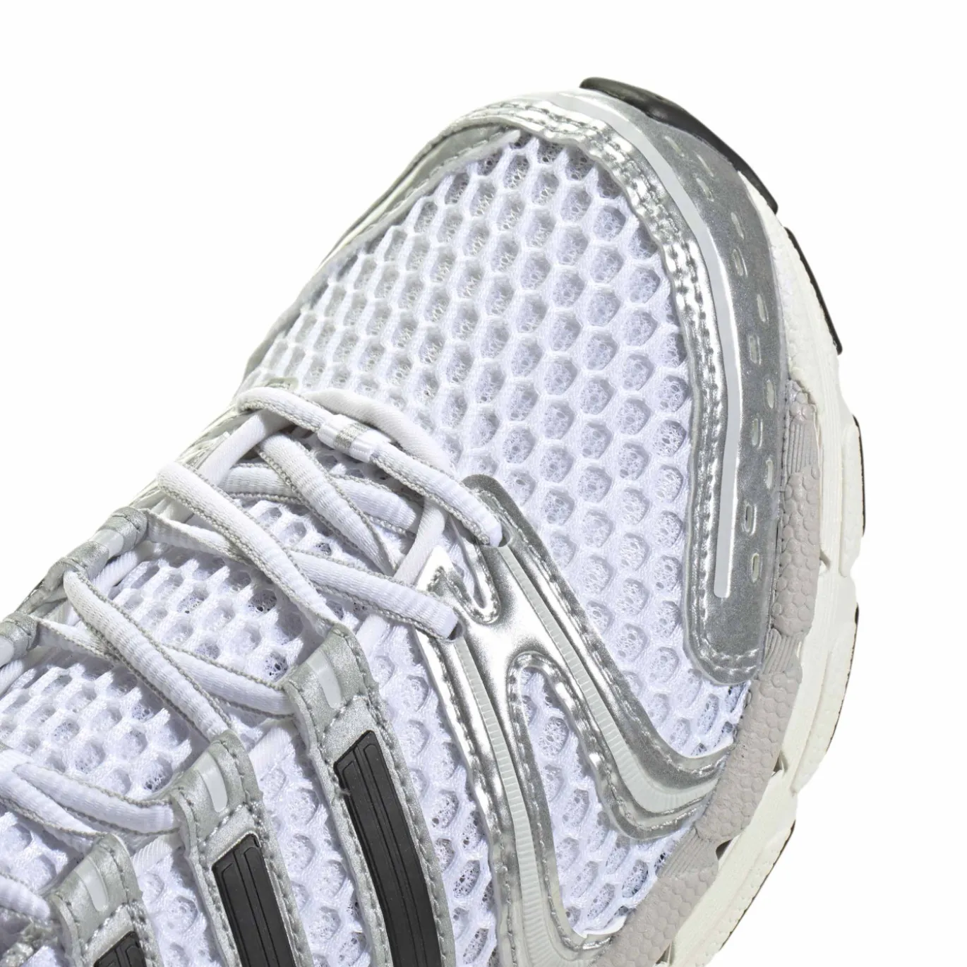 adidas Adistar Control 5 Sneakers Wit Zilver Metallic Zwart