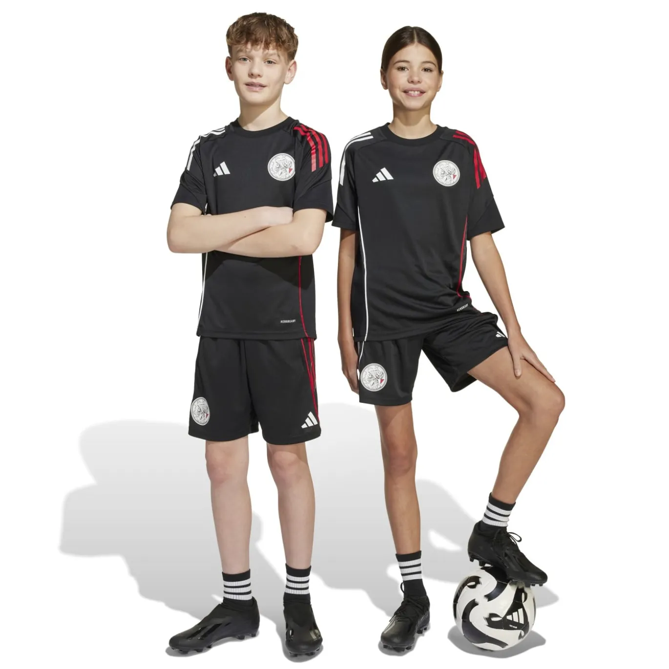 adidas Ajax Trainingsbroekje 2025-2026 Kids Zwart Wit Rood