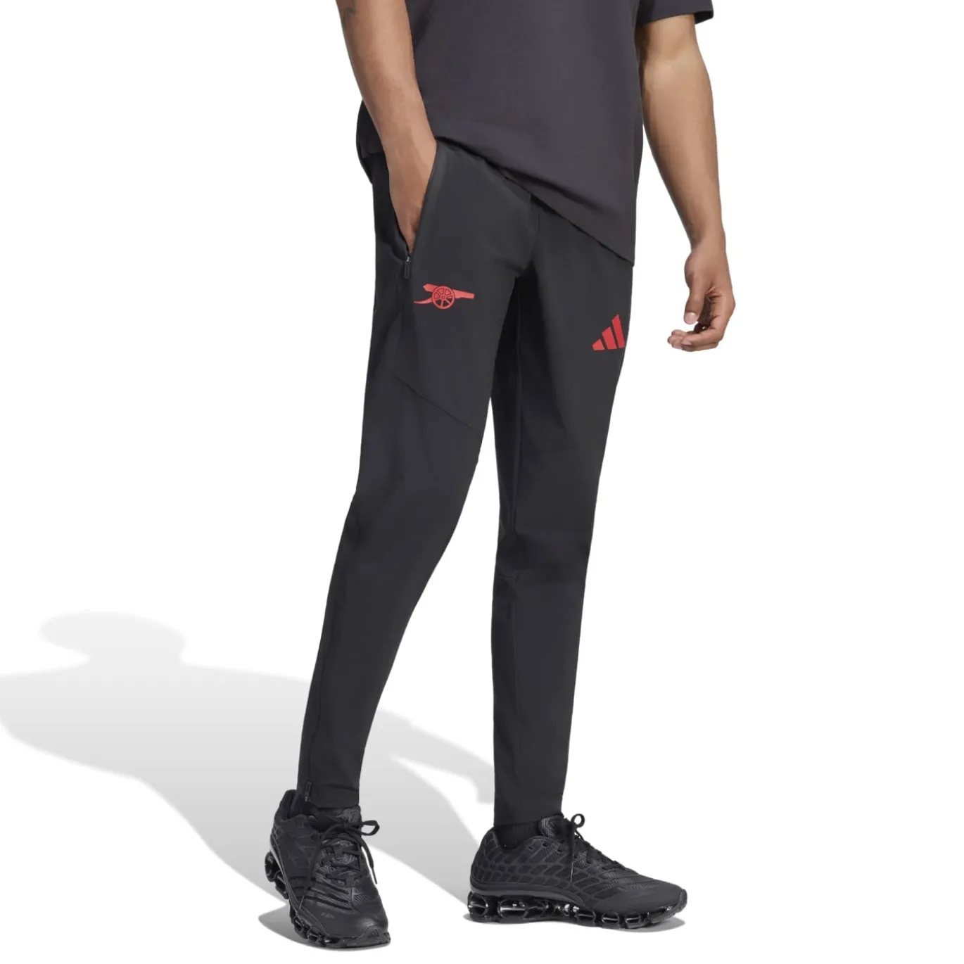 adidas Arsenal Tiro Travel Trainingsbroek 2026-2027 Zwart Rood