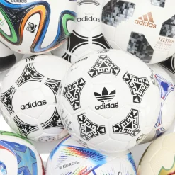 adidas FIFA World Cup Historical Pro Voetbal Set 15 Ballen