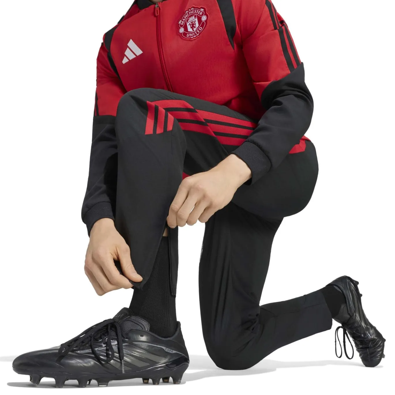 adidas Manchester United Presentatie Trainingsbroek 2026-2027 Zwart Rood Wit