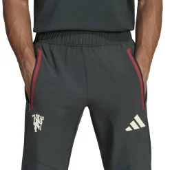 adidas Manchester United Tiro Travel Trainingspak 2026-2027 Donkerolijfgroen Wit Rood