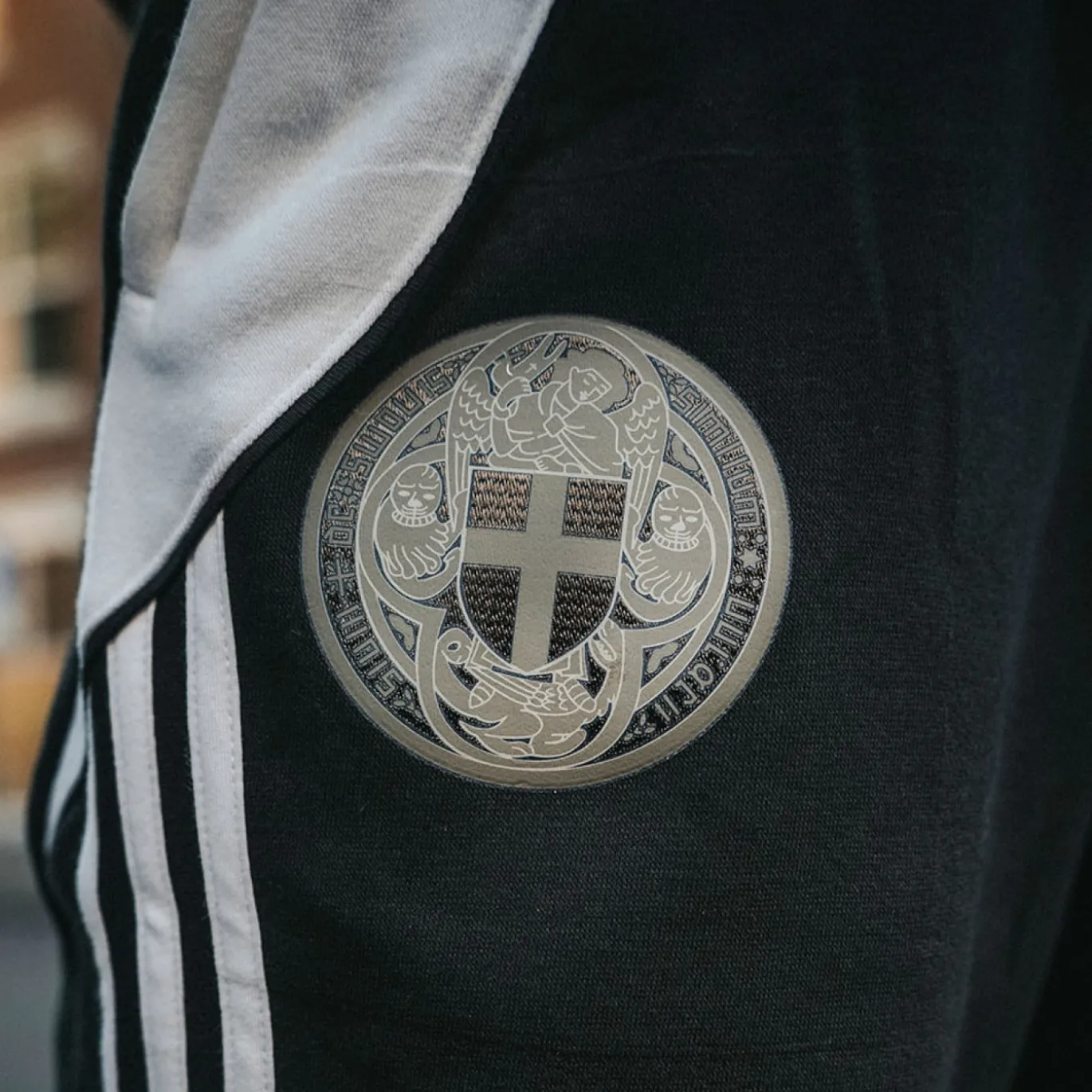adidas PEC Zwolle Hooded Stadswapen Trainingspak Zwart Wit
