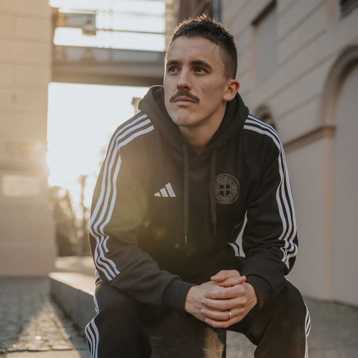adidas PEC Zwolle Hooded Stadswapen Trainingspak Zwart Wit