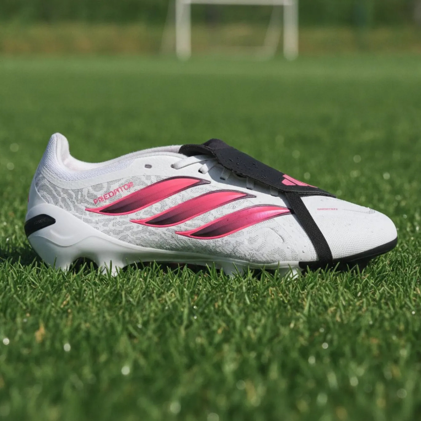 adidas Predator League FT Gras Voetbalschoenen (FG) Wit Zwart Roze