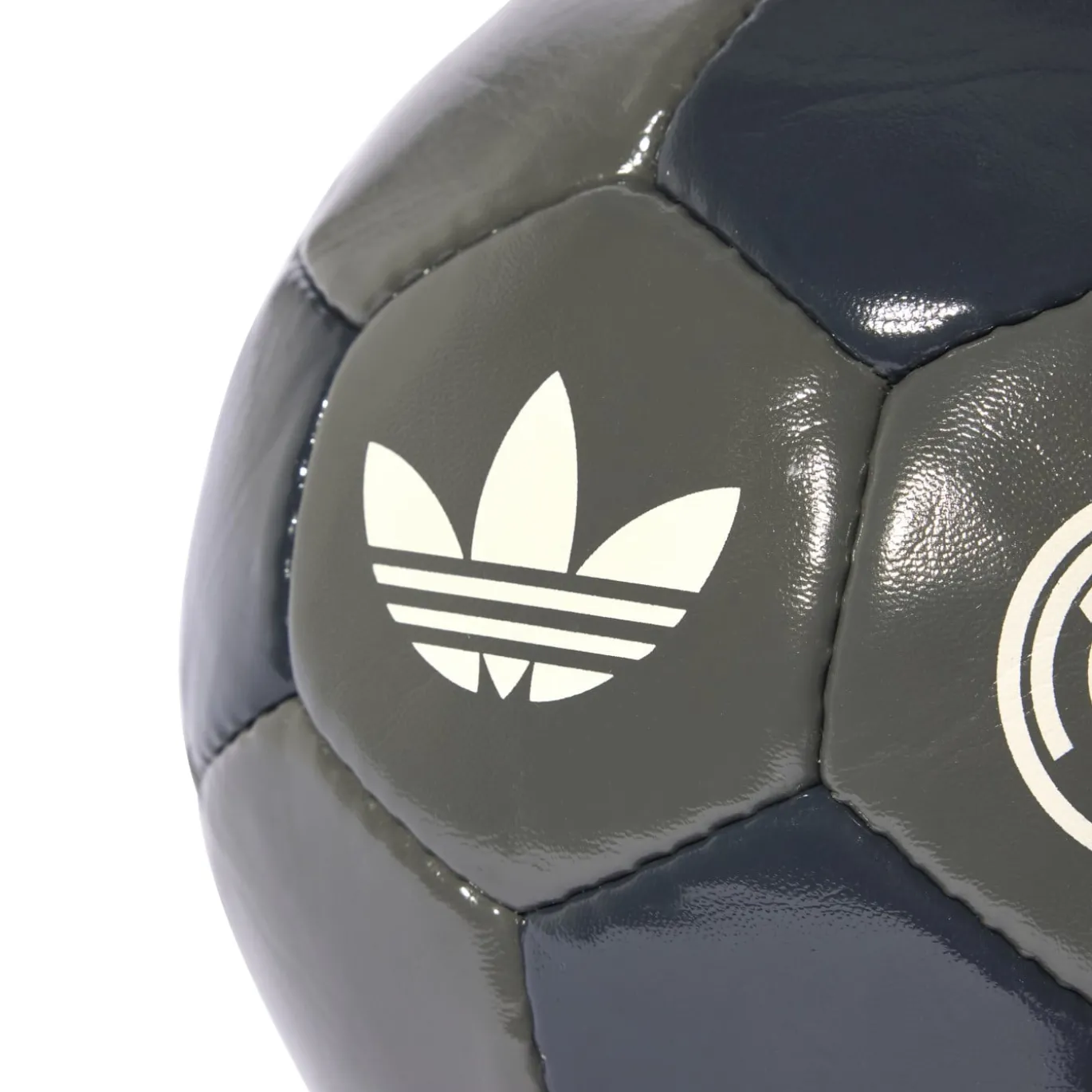 adidas Real Madrid Originals Club Voetbal Maat 5 Grijs Zwart Wit