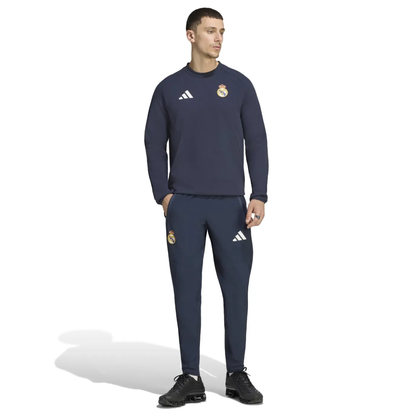 adidas Real Madrid Tiro Travel Crew Trainingspak 2026-2027 Donkerblauw Wit