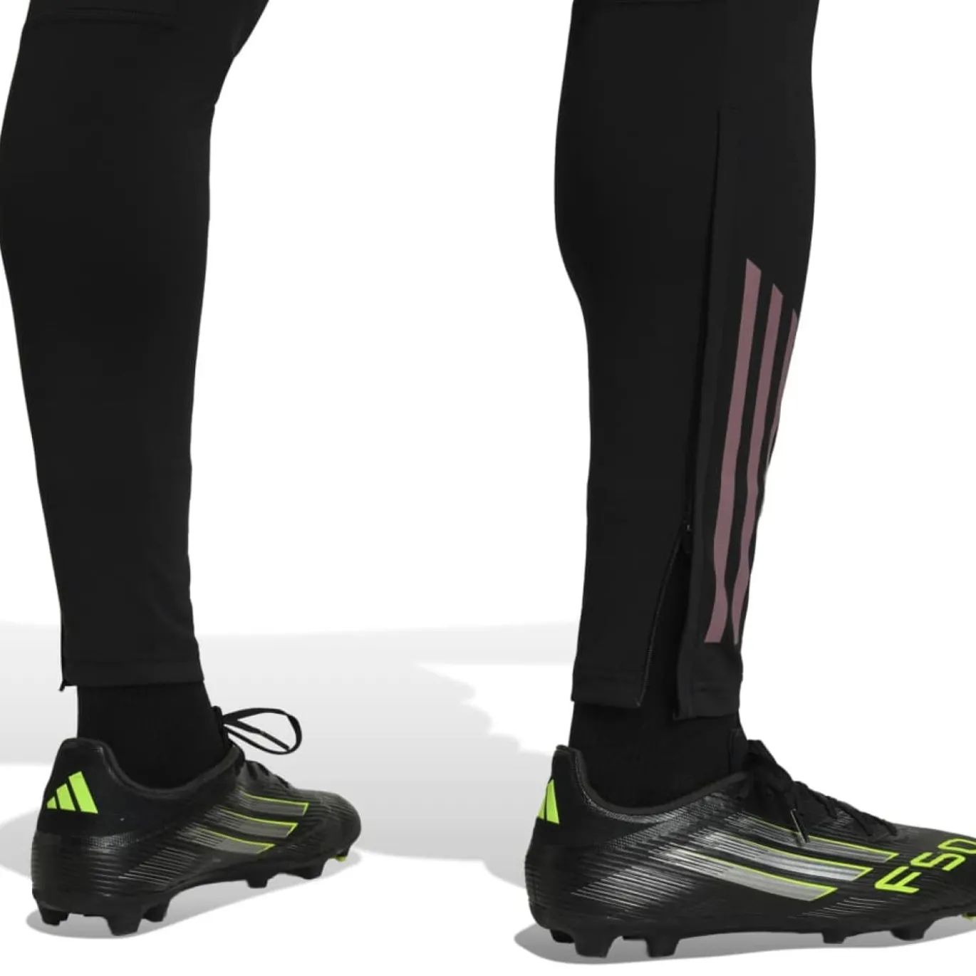 adidas Real Madrid Trainingsbroek 2025-2026 Zwart Paars Wit