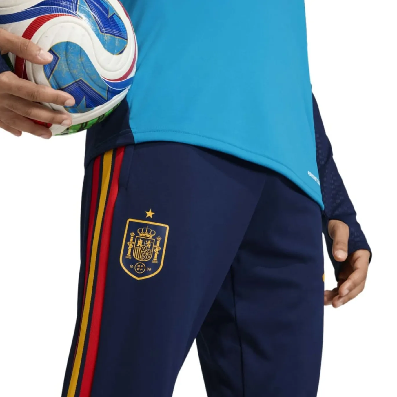 adidas Spanje Trainingsbroek 2026-2028 Donkerblauw Lichtblauw Geel
