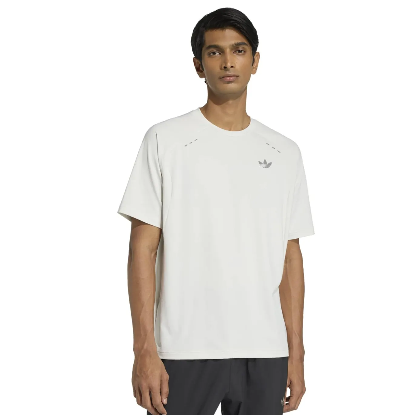 adidas Tech Essential Woven Zomerset Lichtgrijs Zilver