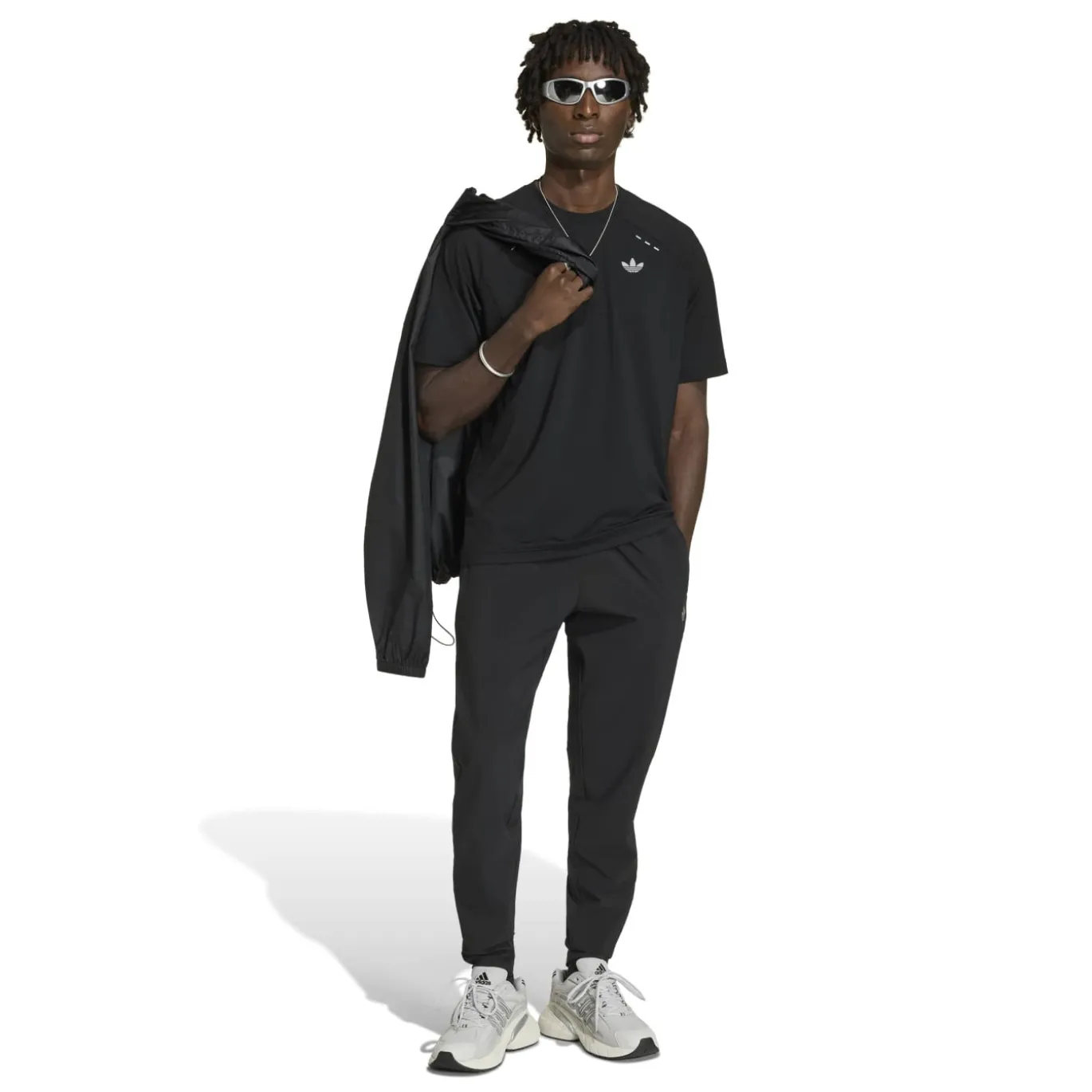 adidas Tech Trefoil Essential T-Shirt Zwart Zilver