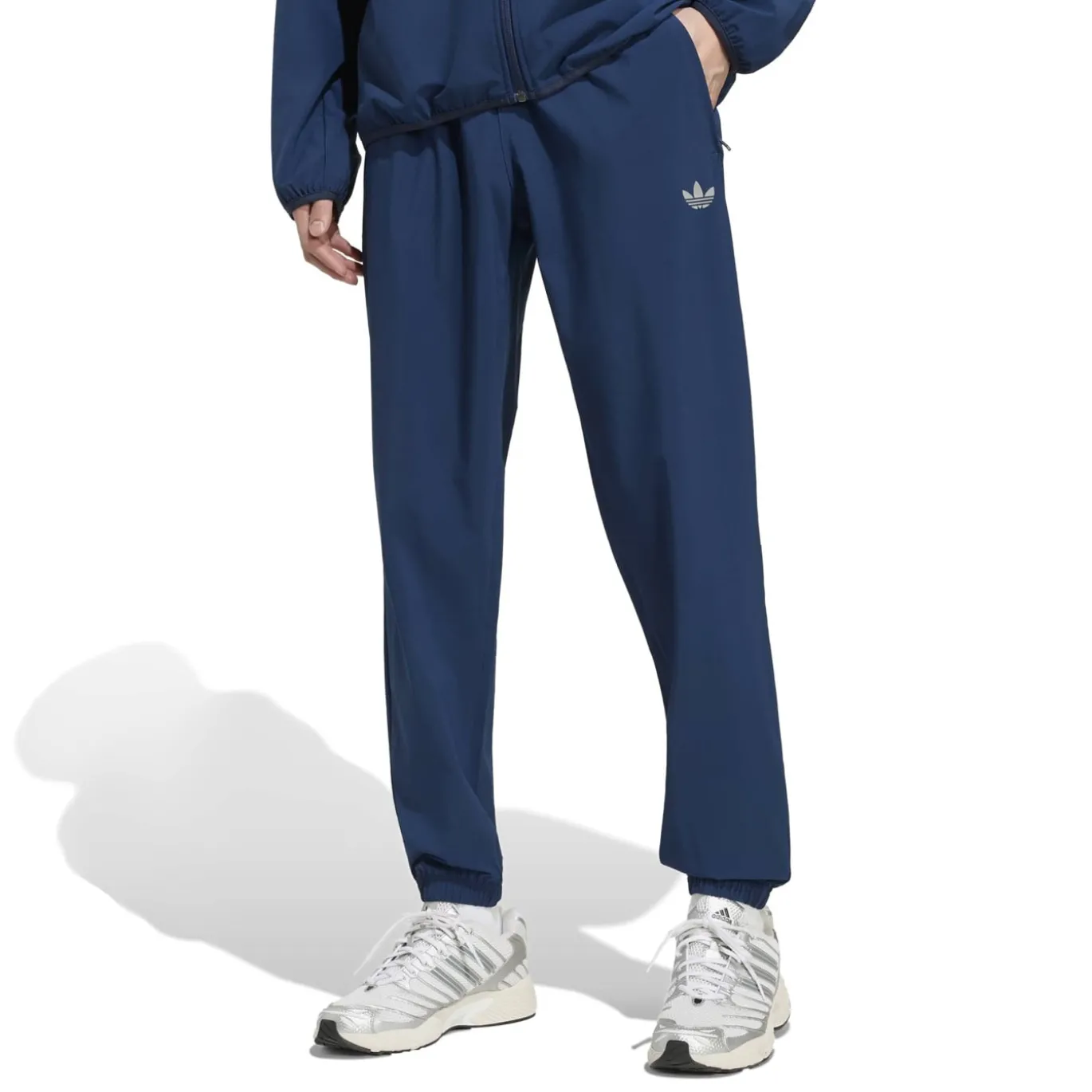 adidas Tech Trefoil Essential Woven Trainingsbroek Donkerblauw Zilver