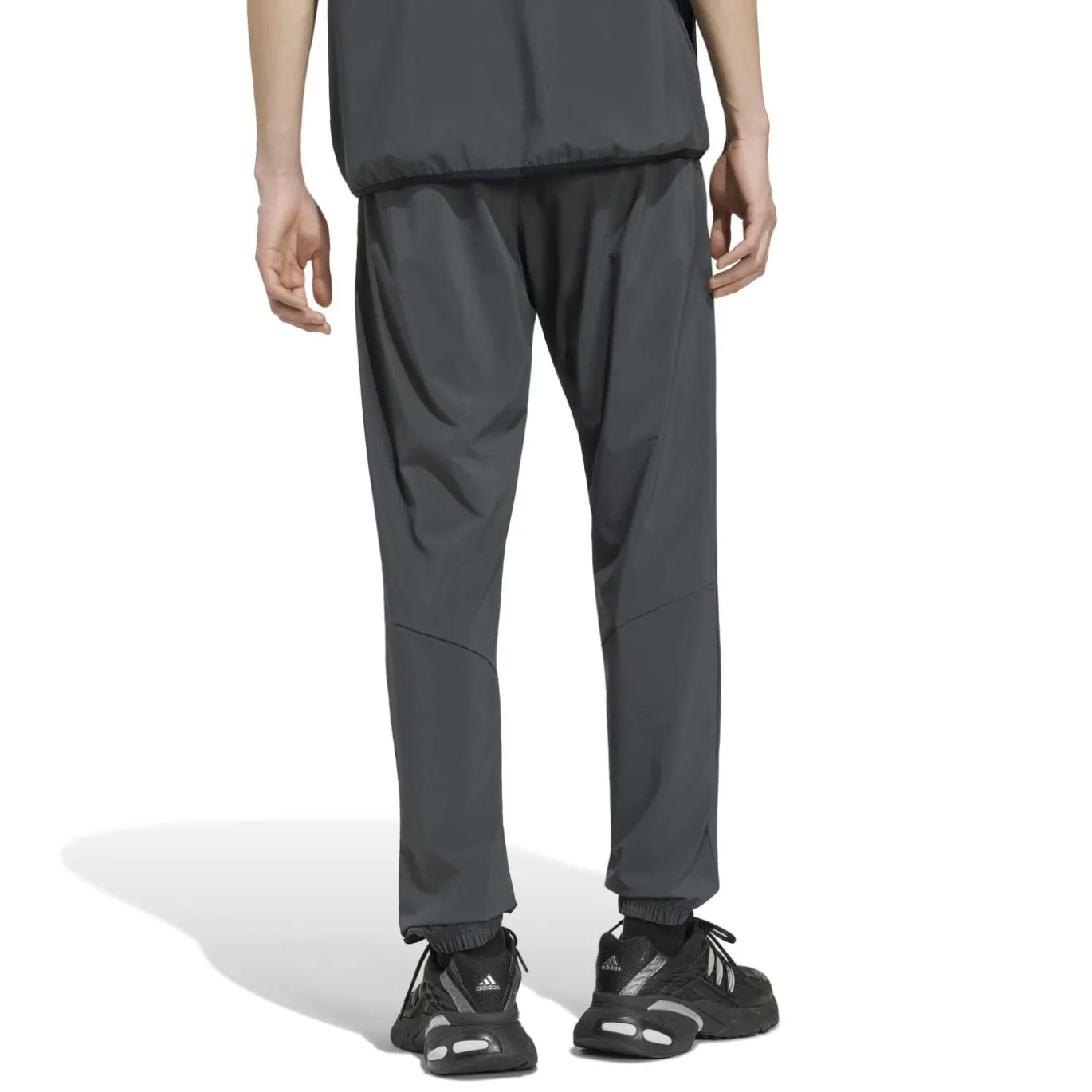 adidas Tech Trefoil Essential Woven Trainingsbroek Donkergrijs Zilver