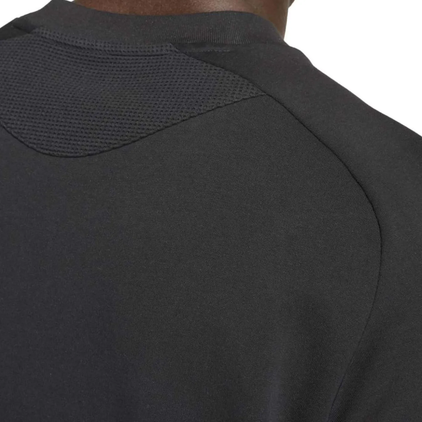 adidas Tiro Travel Crew Sweater Zwart