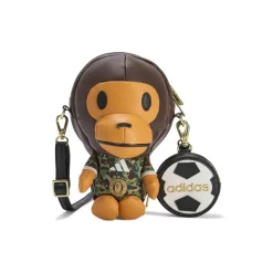 adidas x BAPE Milo Schoudertas Bruin