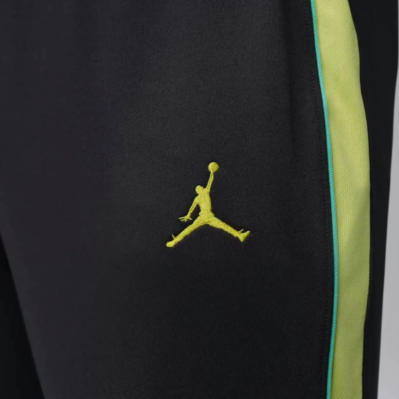 Nike Brazilië x Jordan Strike Trainingspak 1/4-Zip 2026-2028 Zwart Geel Mintgroen