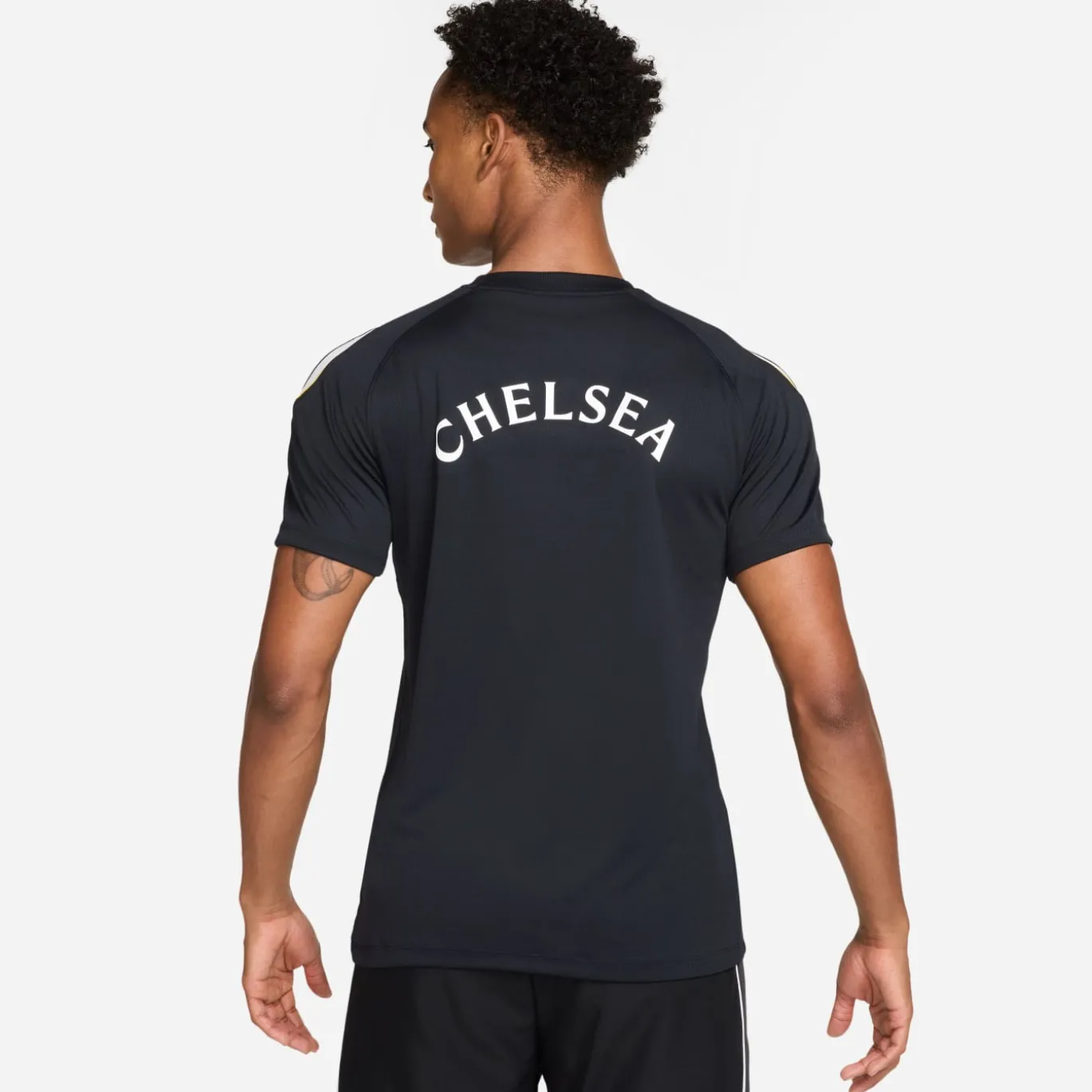 Nike Chelsea Strike Trainingsshirt 2026-2027 Donkerblauw Goudgeel