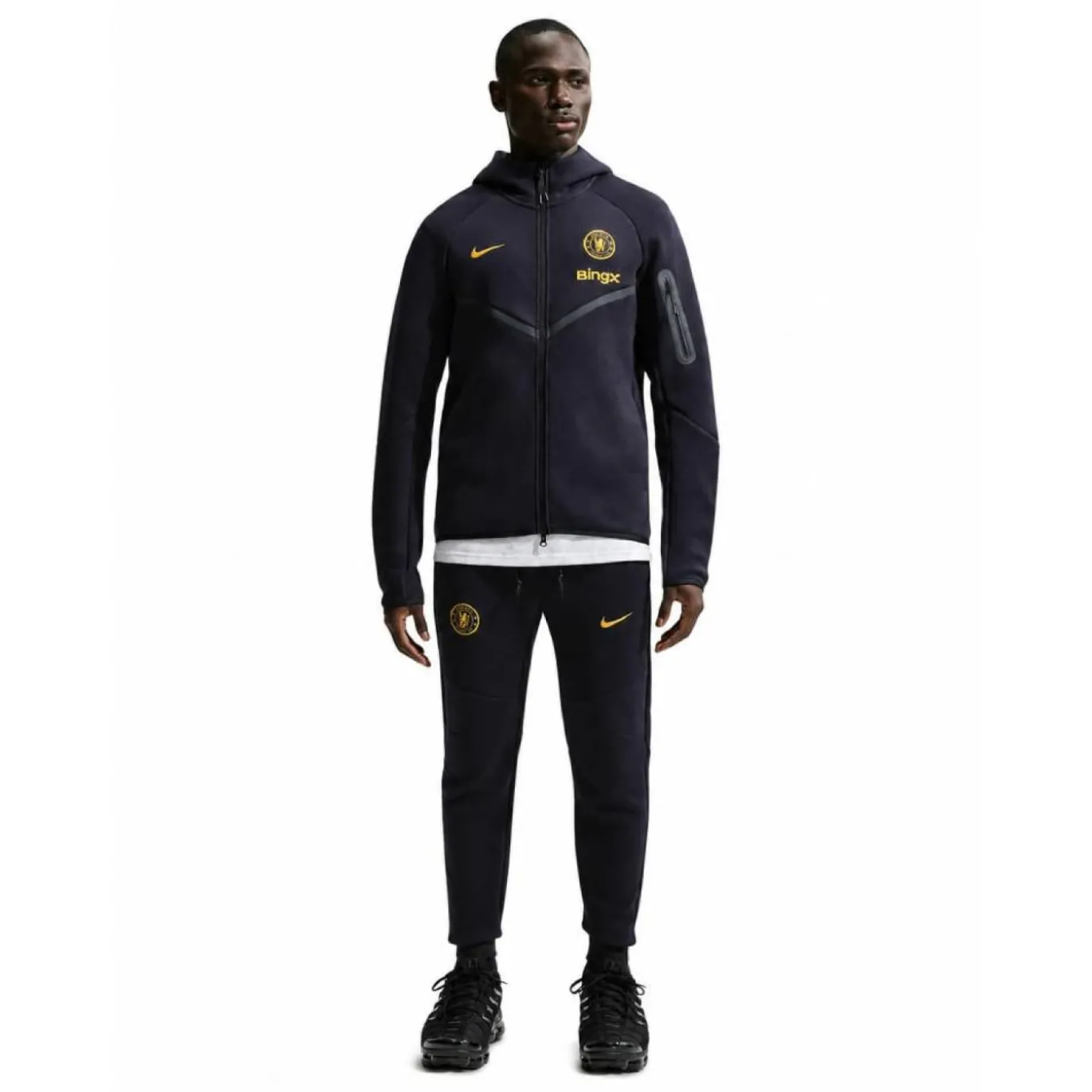 Nike Chelsea Tech Fleece Trainingspak 2026-2027 Zwart Goudgeel