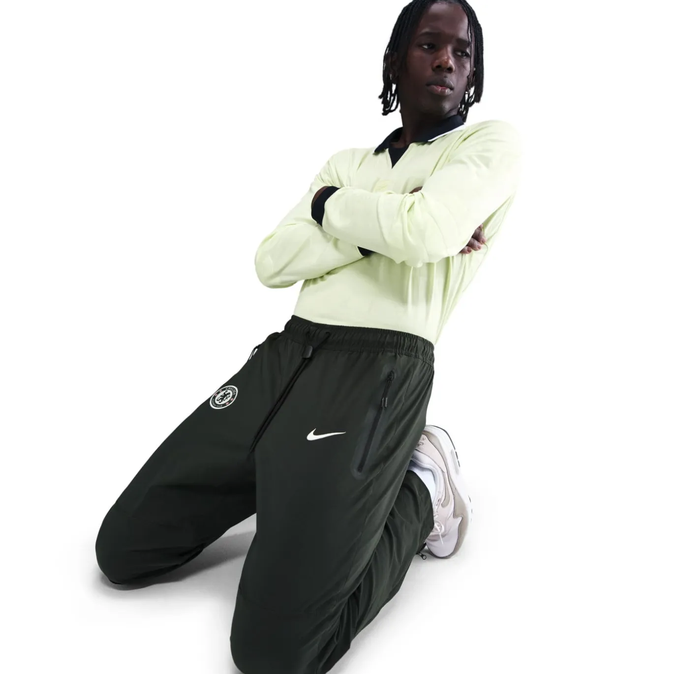 Nike Chelsea Tech Trainingsbroek Woven 2025-2026 Donkergroen Antraciet