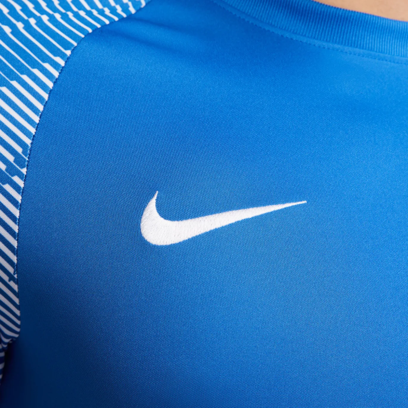 Nike Dri-FIT Academy Trainingsshirt Blauw