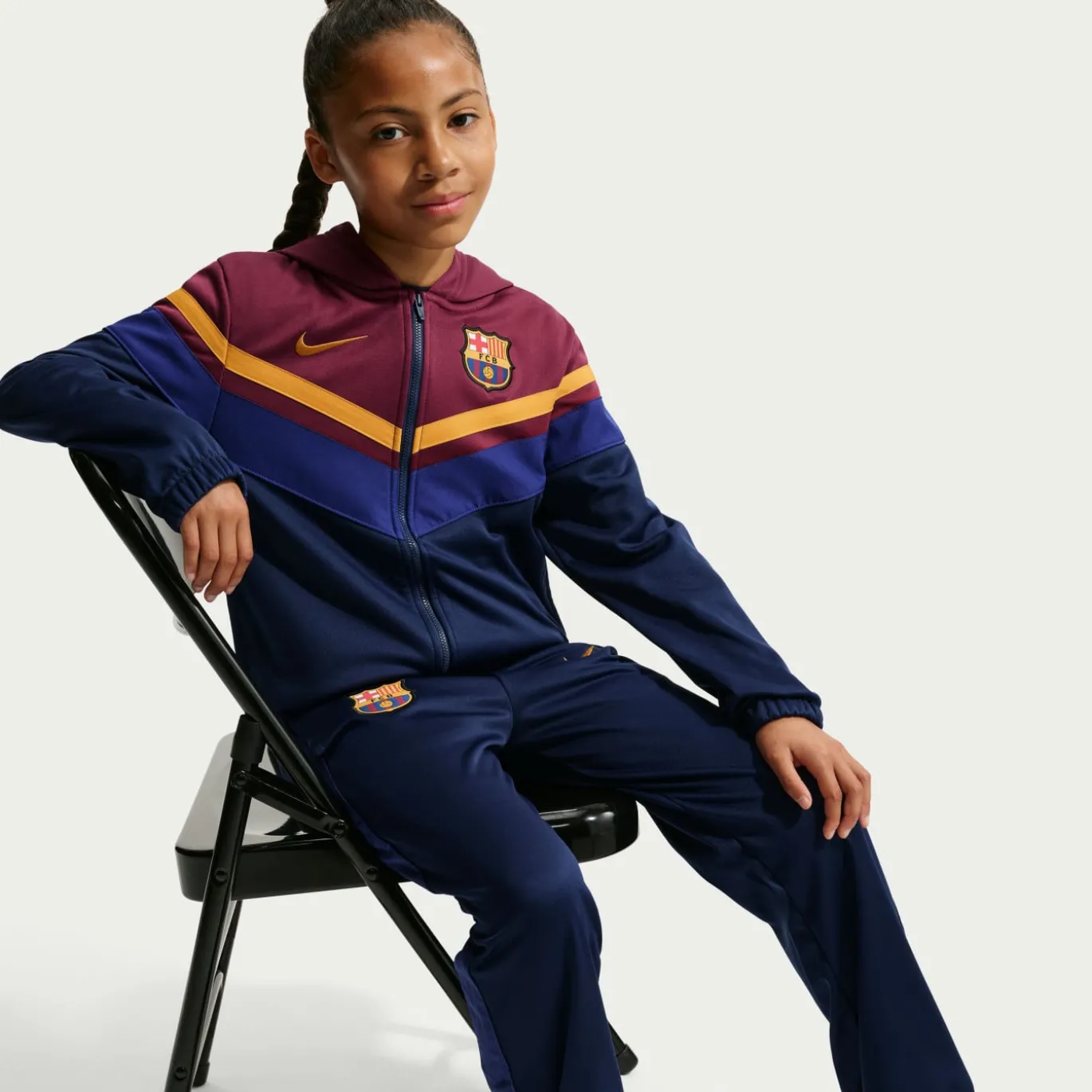 Nike FC Barcelona Sportswear Trainingspak 2026-2027 Kids Donkerblauw Rood Geeloranje