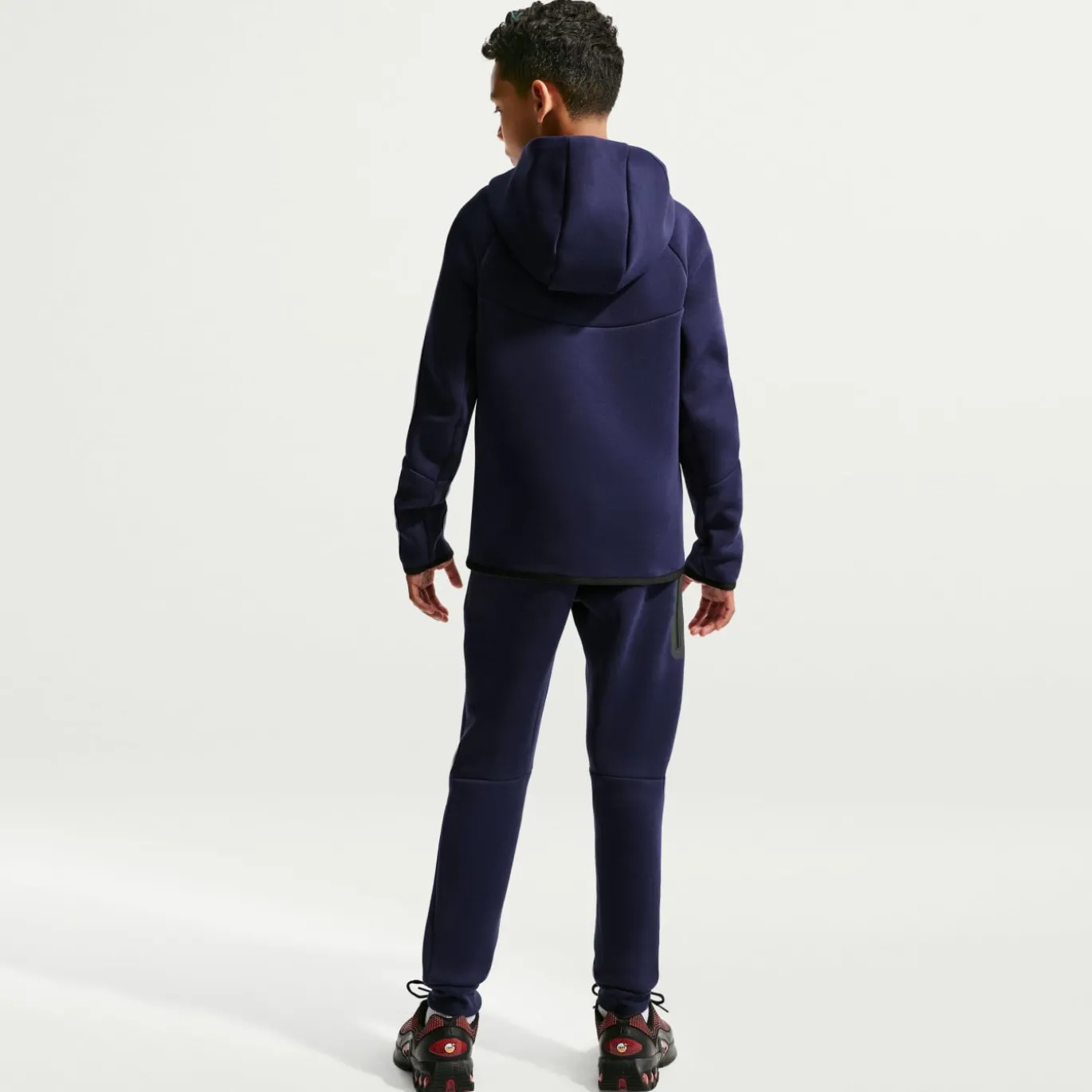 Nike FC Barcelona Tech Fleece Joggingbroek 2026-2027 Kids Donkerblauw Zwart Geel Rood