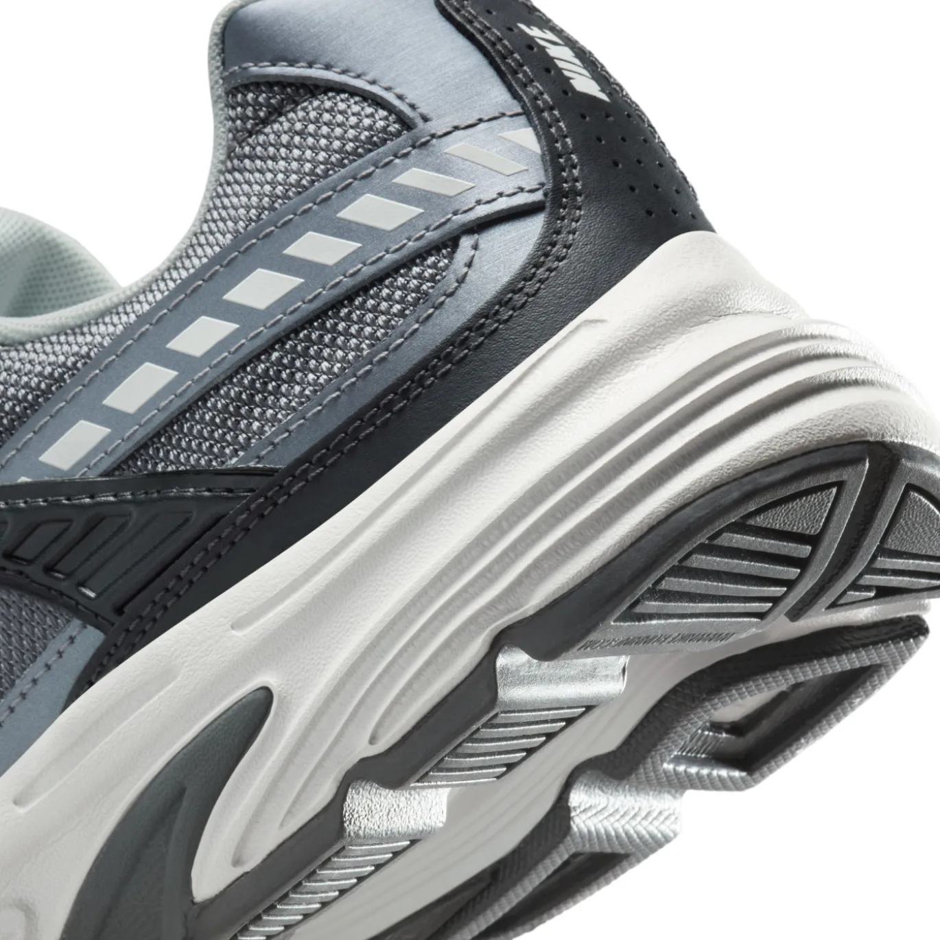 Nike Initiator Sneakers Donkergrijs Grijs Wit