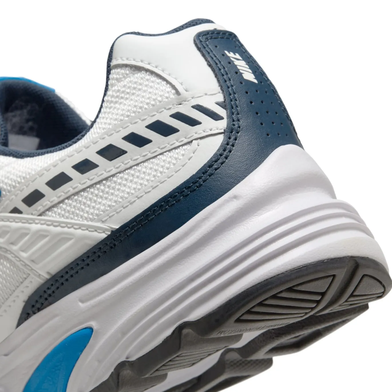 Nike Initiator Sneakers Wit Donkerblauw Lichtblauw