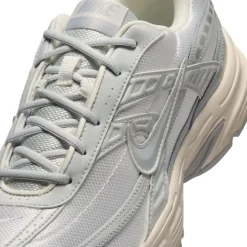 Nike Initiator Sneakers Zilvergrijs Lichtgrijs Gebroken Wit