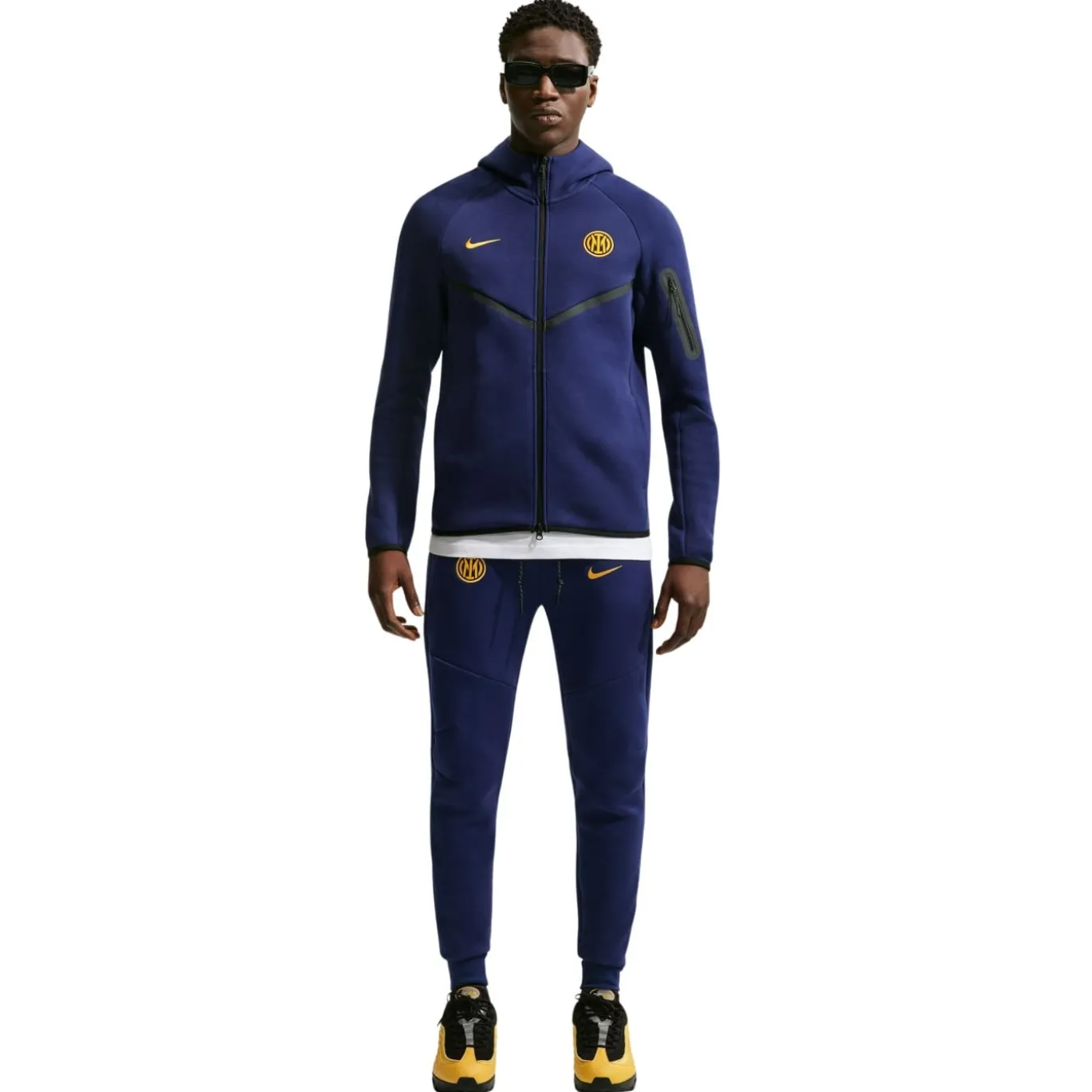 Nike Inter Milan Tech Fleece Trainingspak 2026-2027 Donkerblauw Zwart Goudgeel
