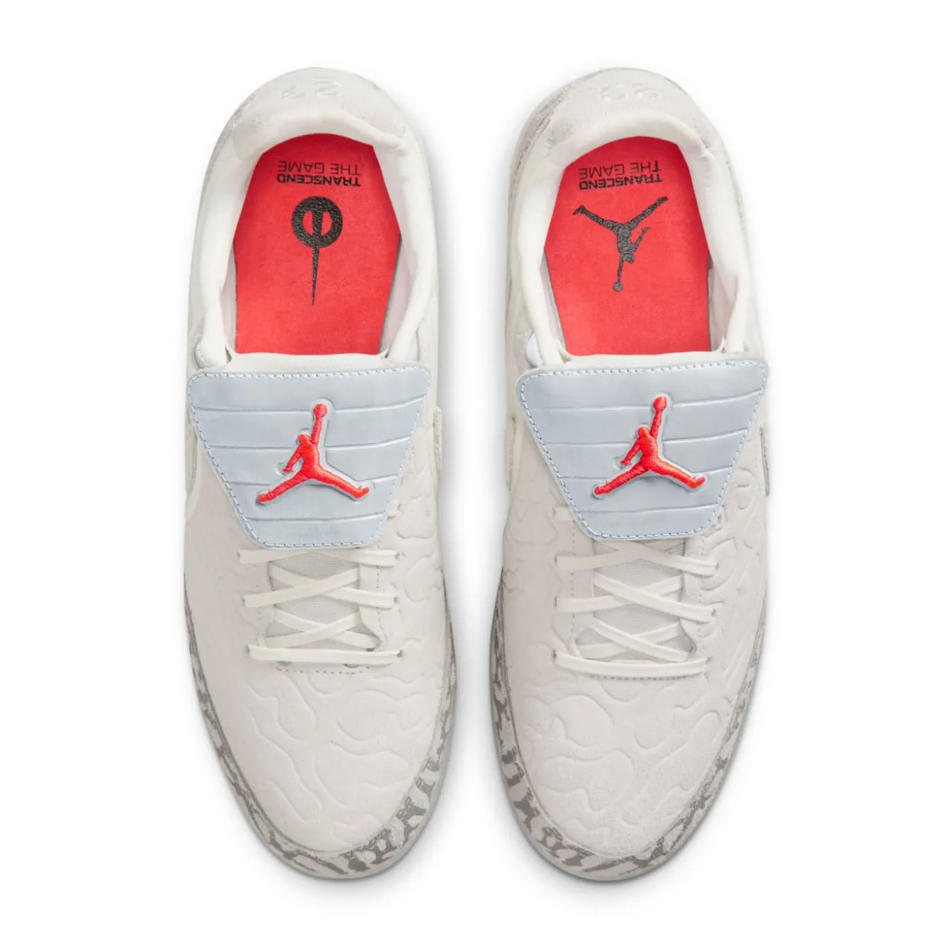 Nike Jordan Tiempo Streetgato SE Straatvoetbalschoenen Beige Zilver Felrood