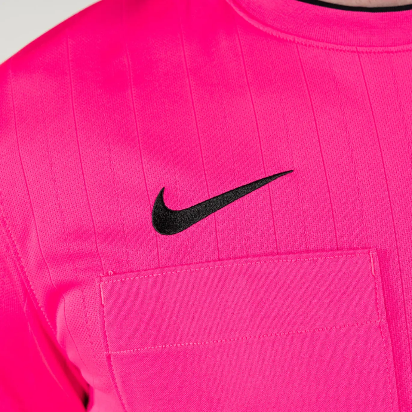 Nike KNVB Scheidsrechtersshirt 2024-2026 Roze Zwart