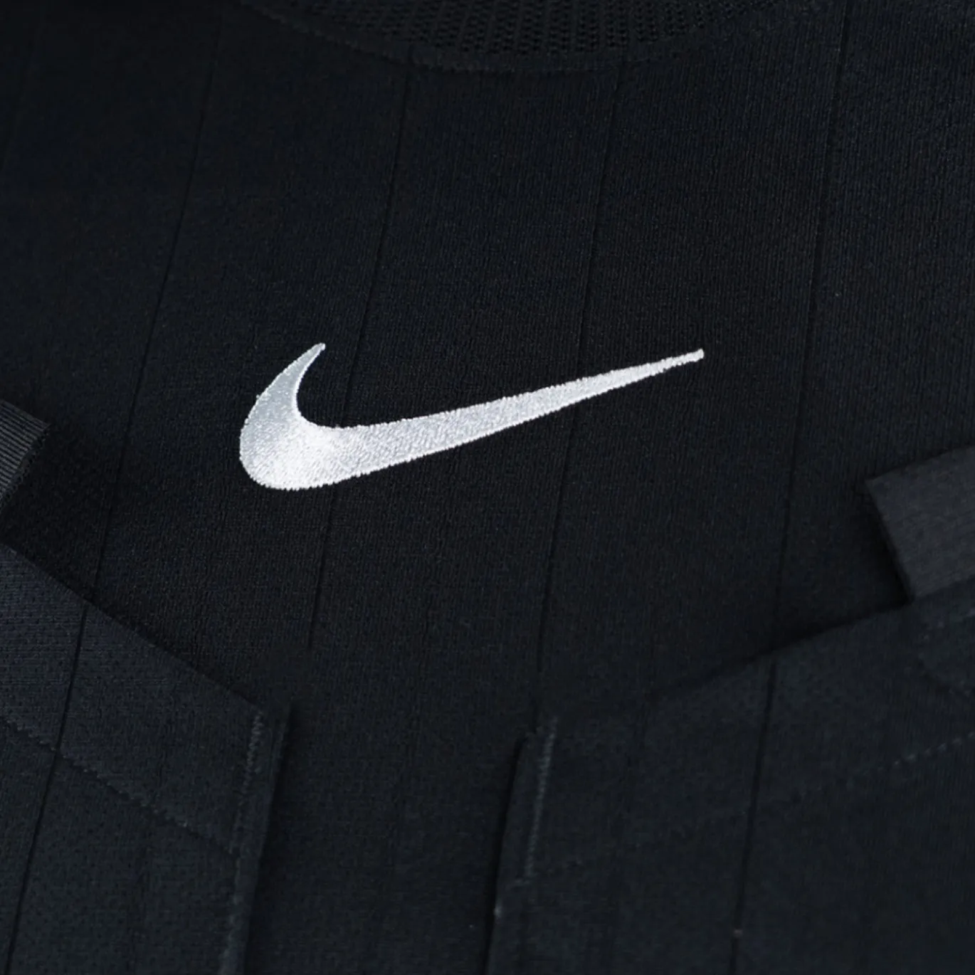 Nike KNVB Scheidsrechtersshirt 2026-2028 Dames Zwart Wit