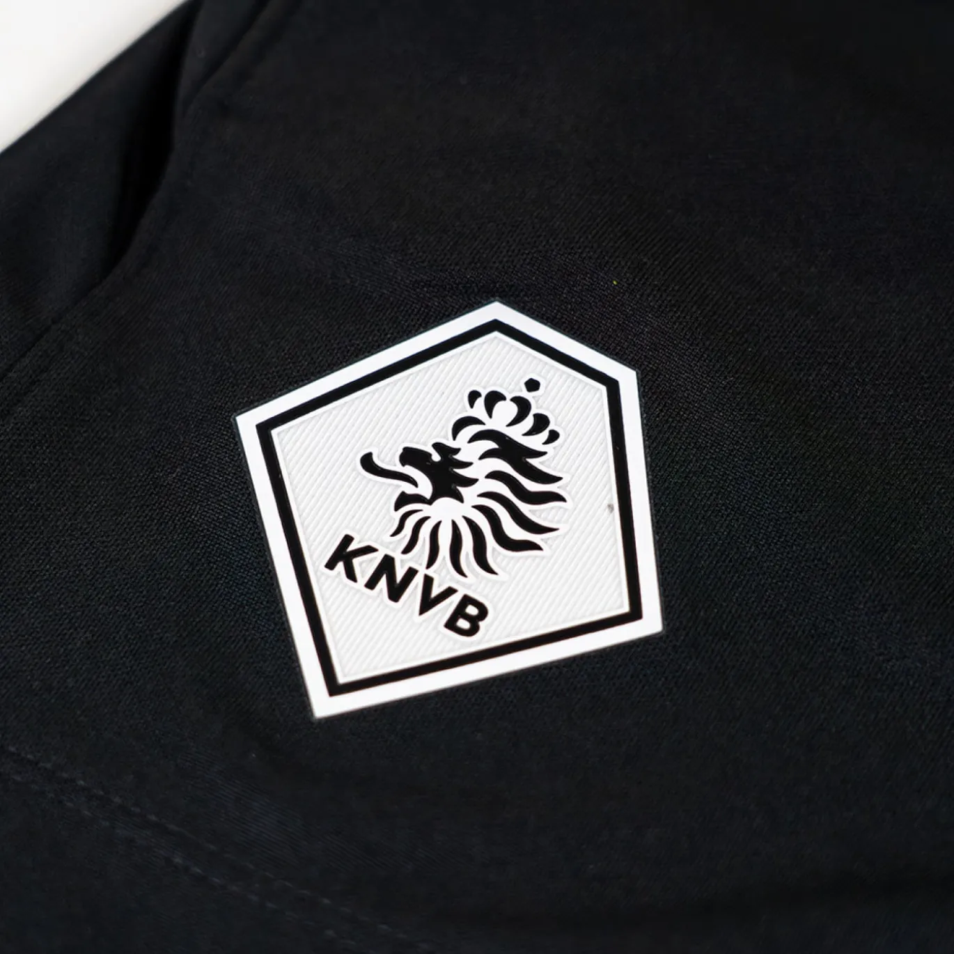 Nike KNVB Scheidsrechterstenue 2026-2028 Dames Felrood Zwart