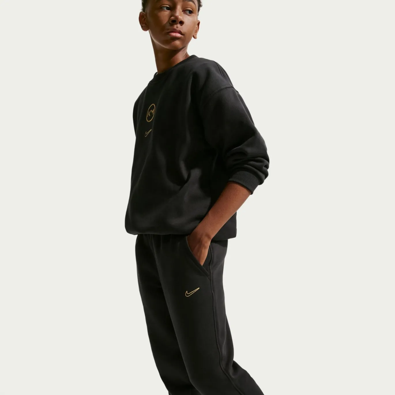 Nike Kylian Mbappé Club Fleece Joggingbroek Kids Zwart Goud
