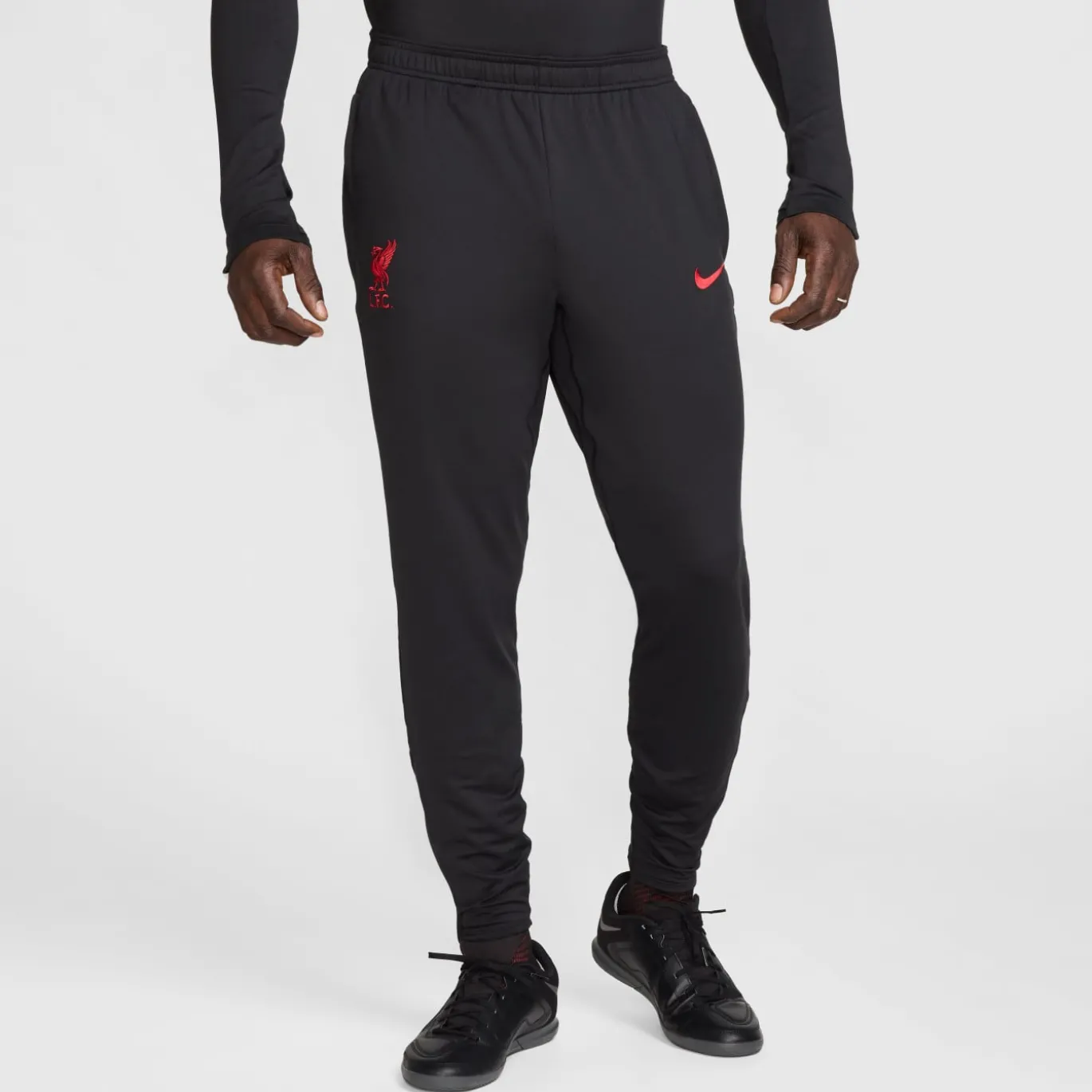 Nike Liverpool Strike Trainingspak 1/4-Zip 2024-2025 Gebroken Wit Zwart Rood