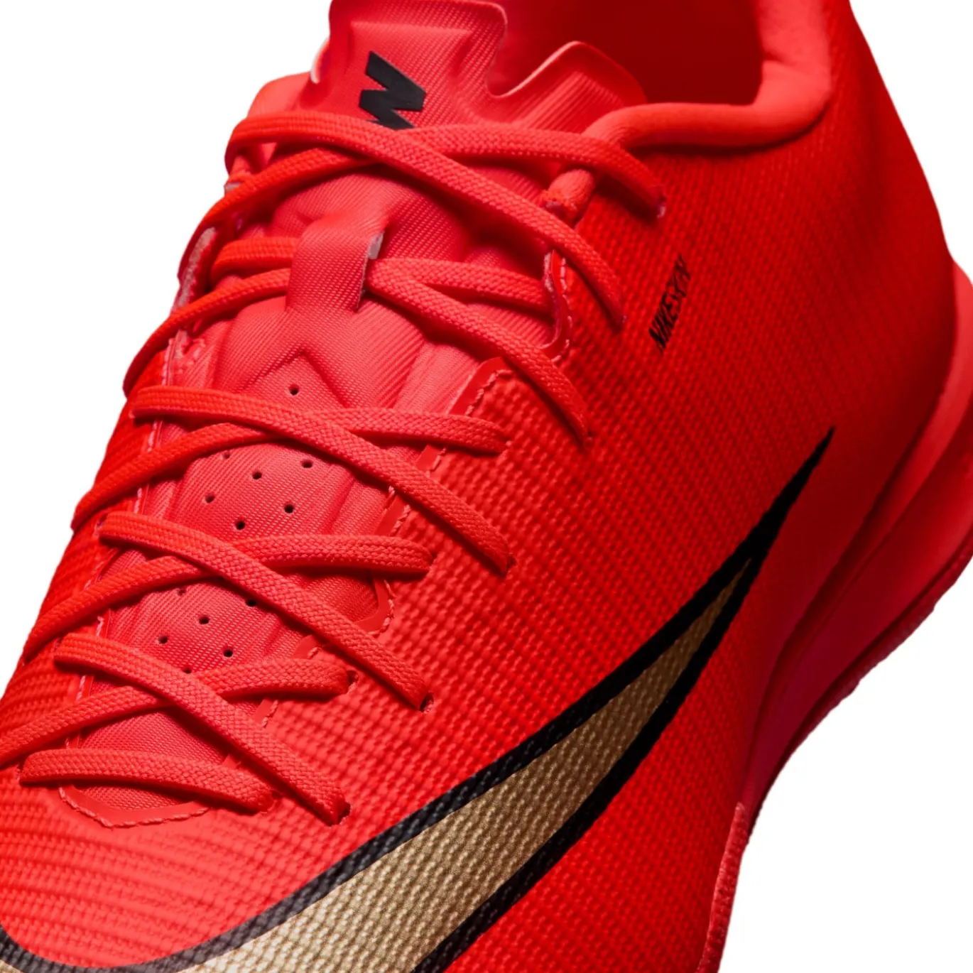 Nike Mercurial Vapor 17 Academy Zaalvoetbalschoenen (IN) Felrood Zwart Goud