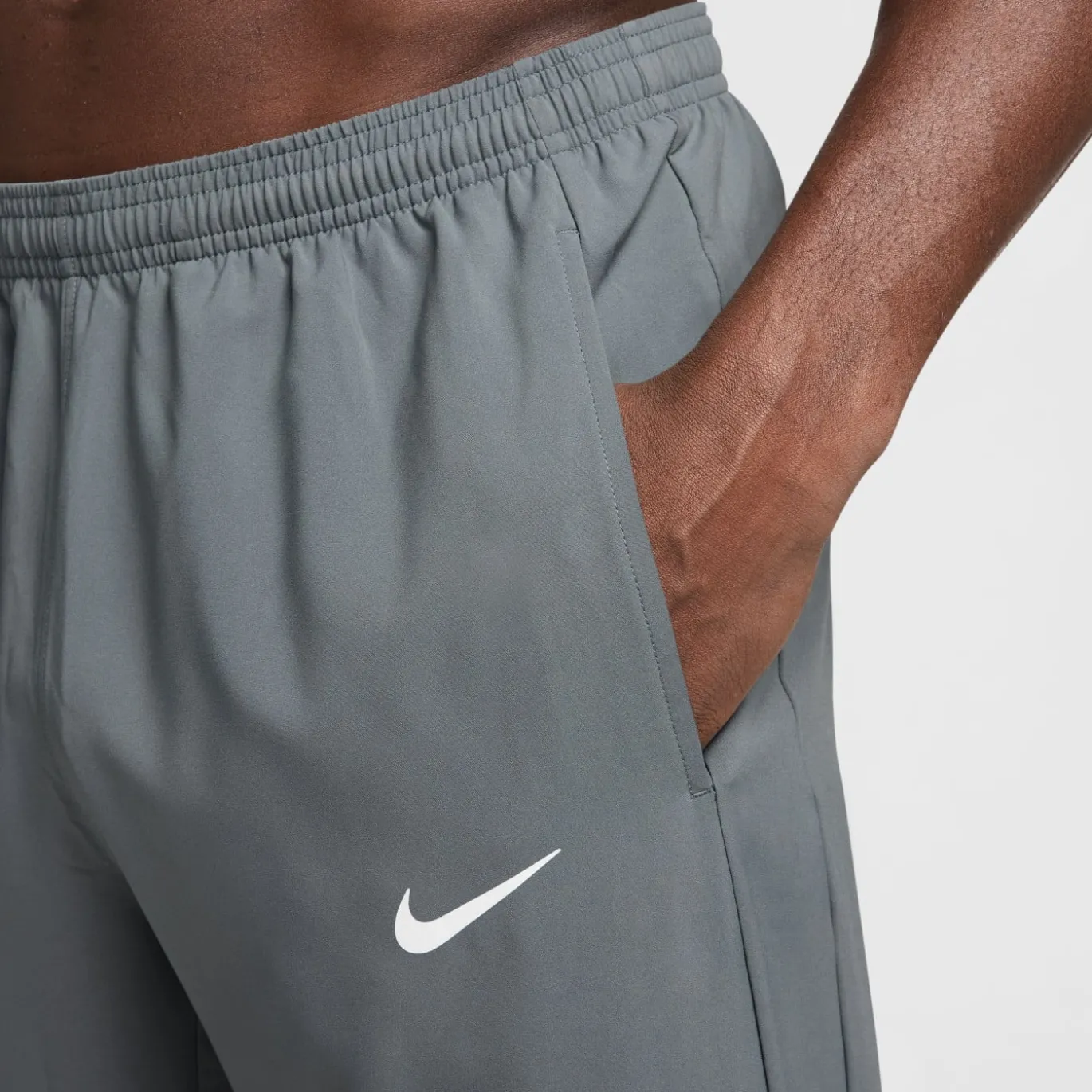 Nike Miler Woven Trainingsbroek Donkergrijs Wit
