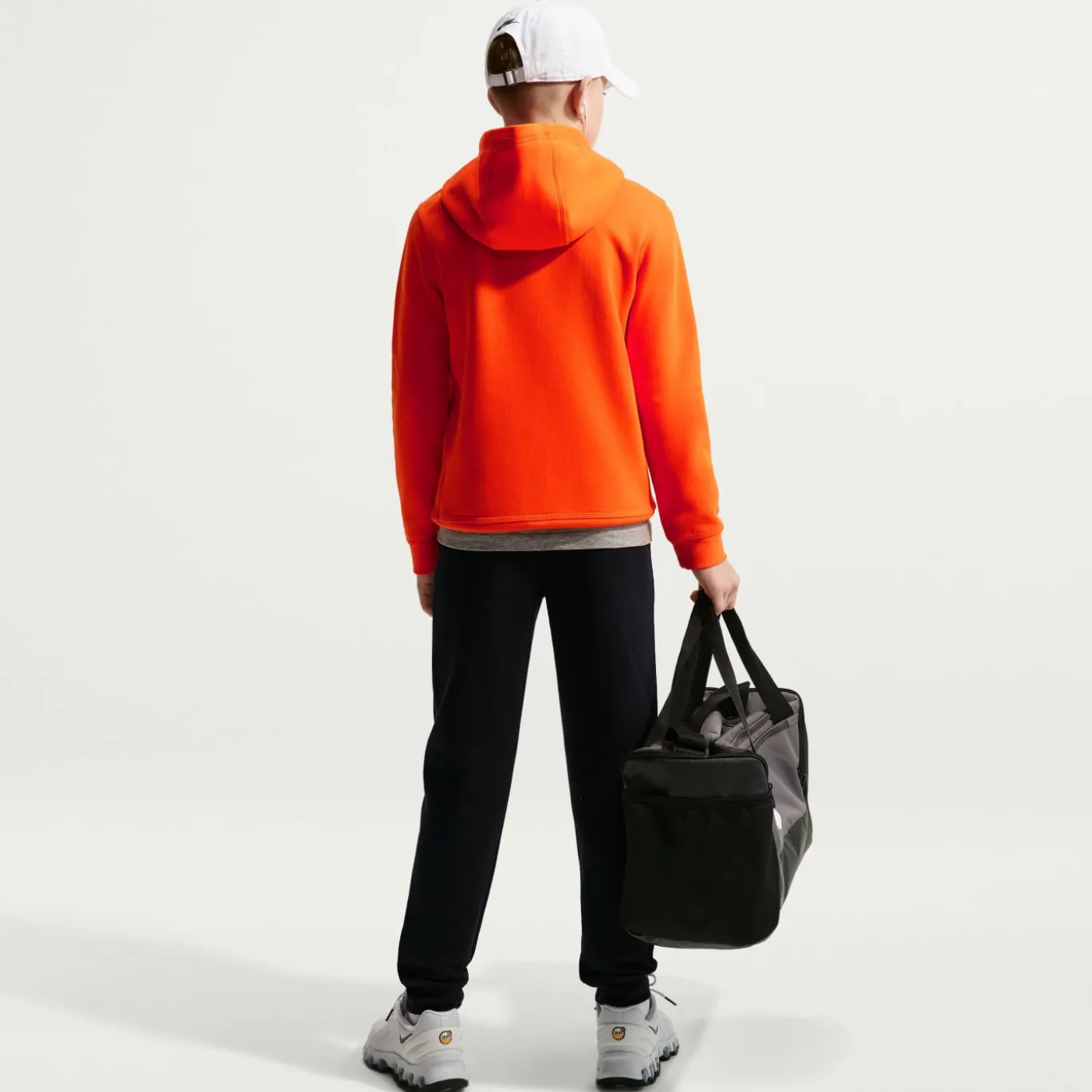 Nike Nederland Club Fleece Joggingbroek 2026-2028 Kids Zwart Oranje