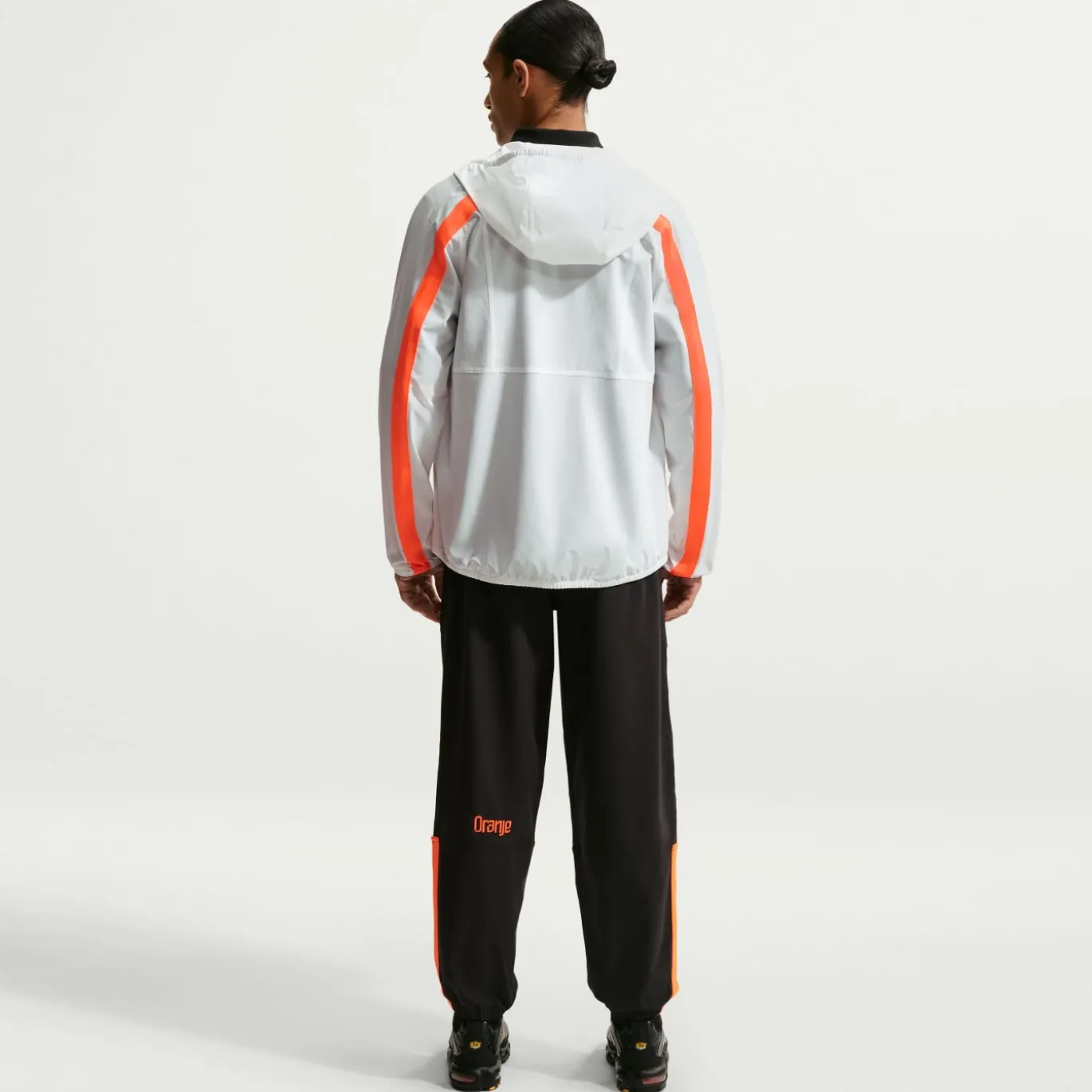 Nike Nederland Energy Trainingspak 2026-2028 Wit Zwart Oranje