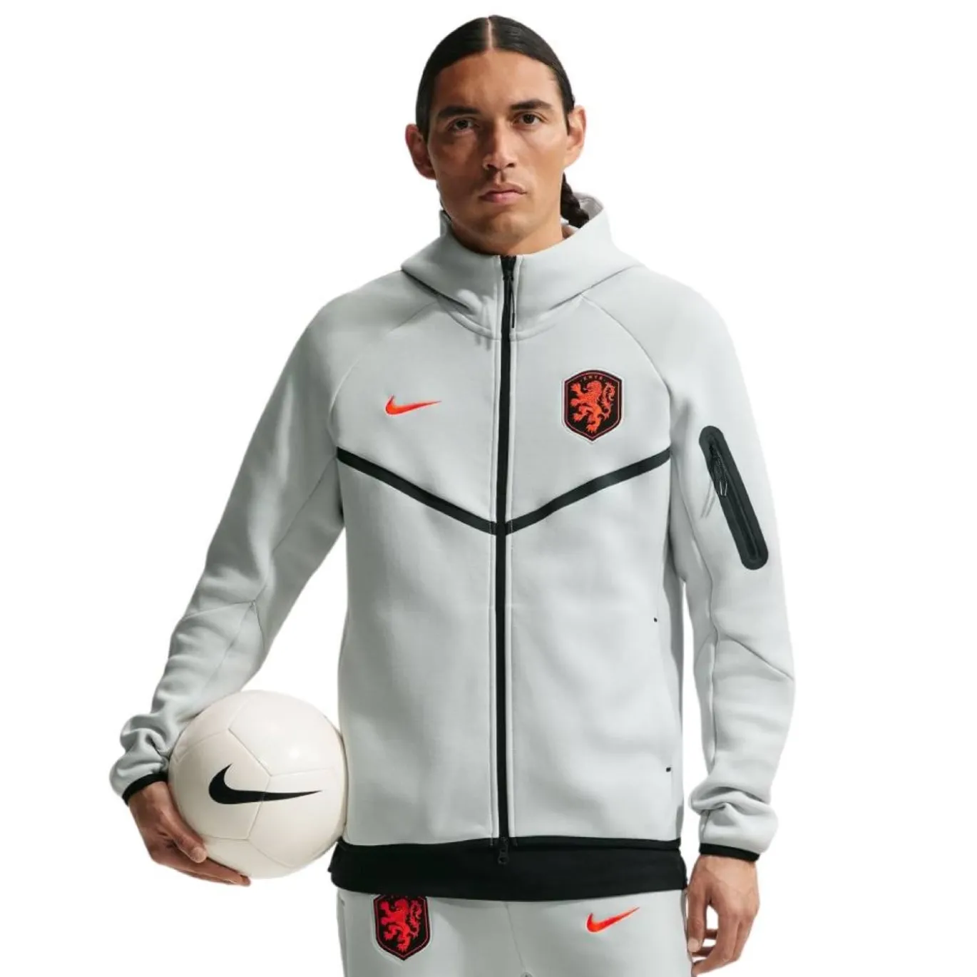 Nike Nederland Tech Fleece Trainingspak 2026-2028 Lichtgrijs Zwart Feloranje