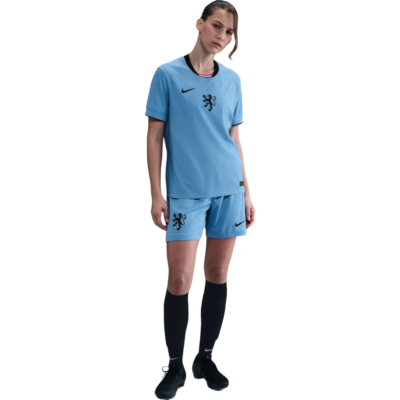 Nike Nederland Uitshirt Authentic OranjeLeeuwinnen 2025-2027 Dames + EK 2025 Badges