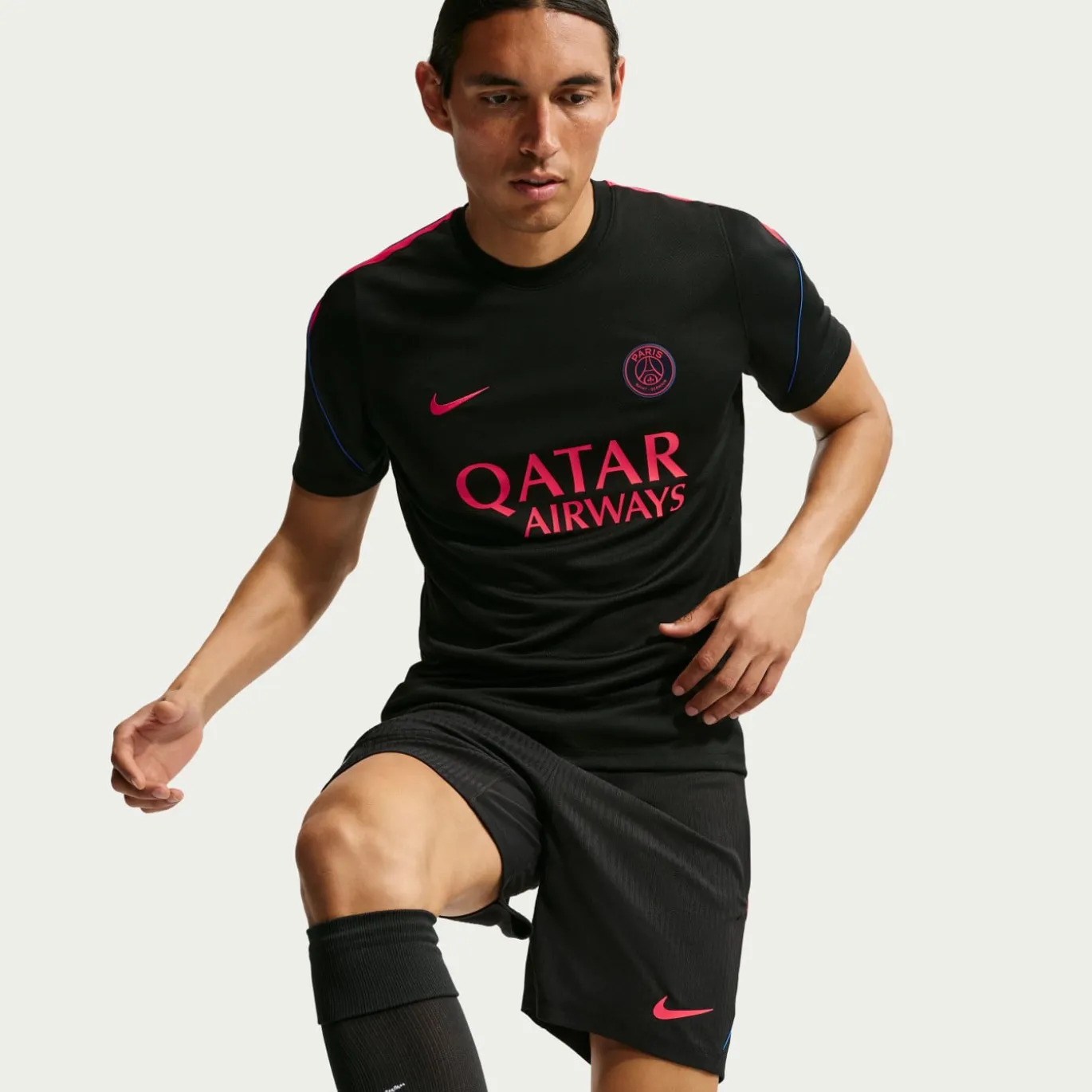 Nike Paris Saint-Germain Strike Trainingsshirt 2026-2027 Zwart Felrood Donkerblauw