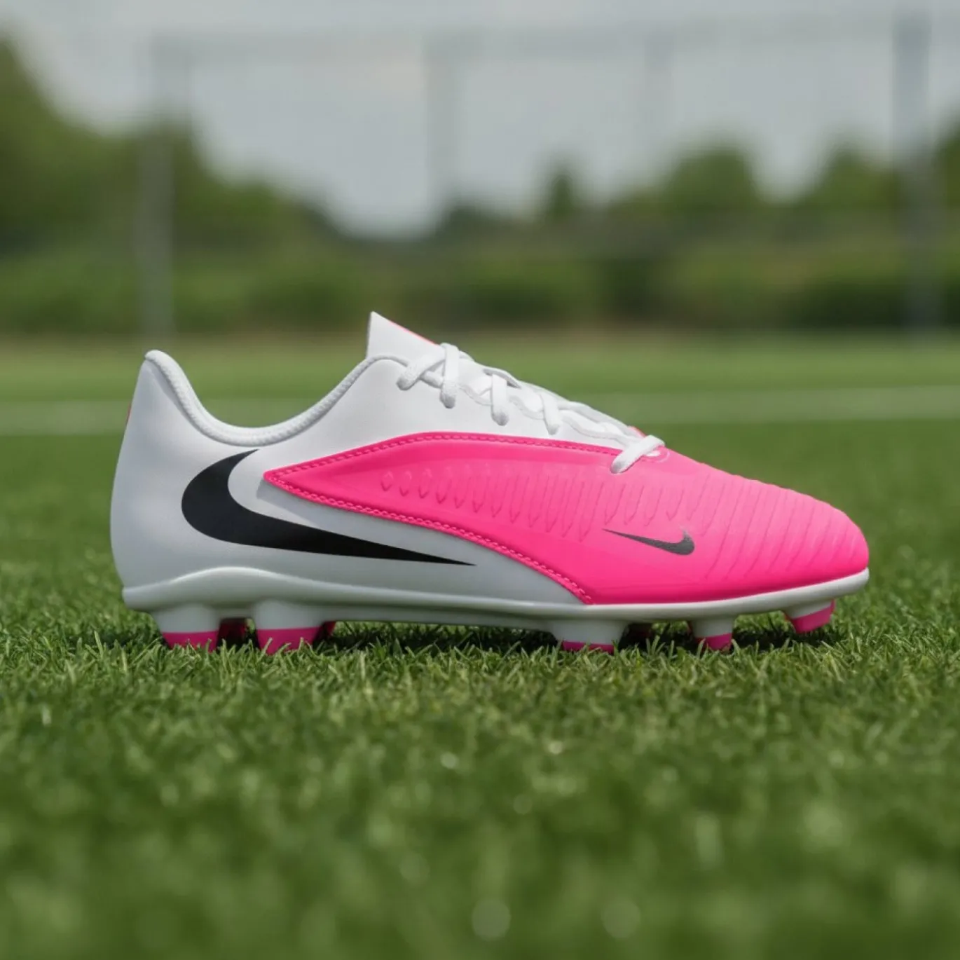 Nike Phantom 6 Low Club Gras / Kunstgras Voetbalschoenen (MG) Kids Wit Felroze Zwart