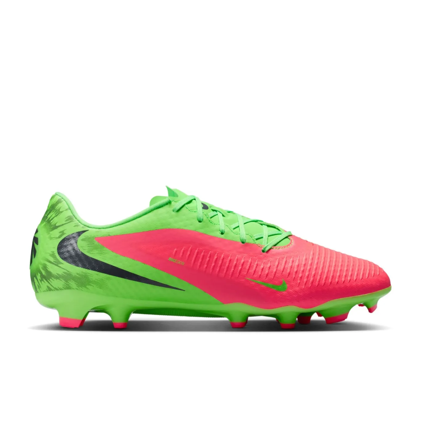 Nike Phantom 6 Low Haaland Academy Gras / Kunstgras Voetbalschoenen (MG) Felgroen Rood Zwart