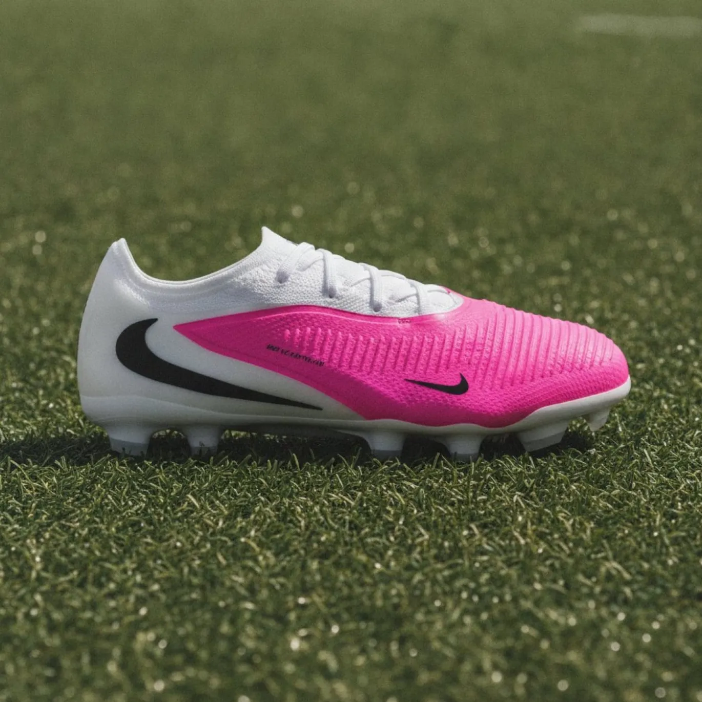 Nike Phantom 6 Low Pro Gras / Kunstgras Voetbalschoenen (MG) Kids Wit Felroze Zwart