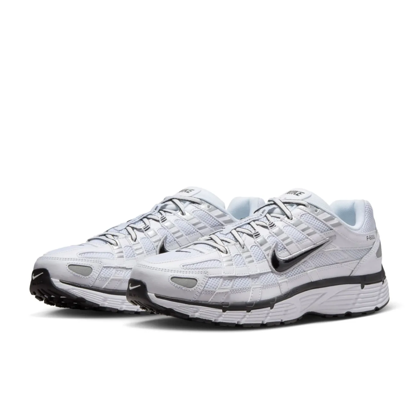 Nike P-6000 Sneakers Wit Metallic Silver Zwart