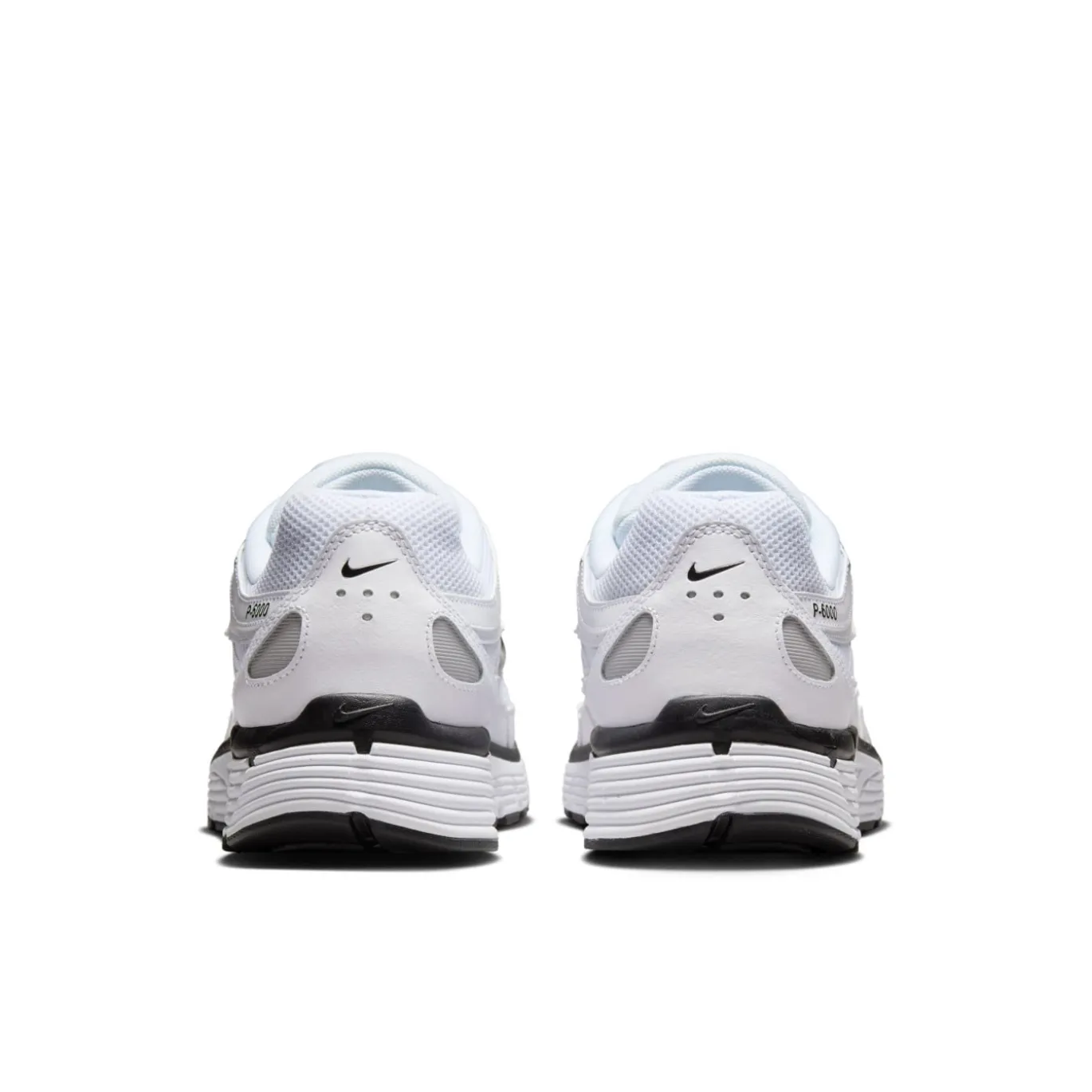 Nike P-6000 Sneakers Wit Metallic Silver Zwart