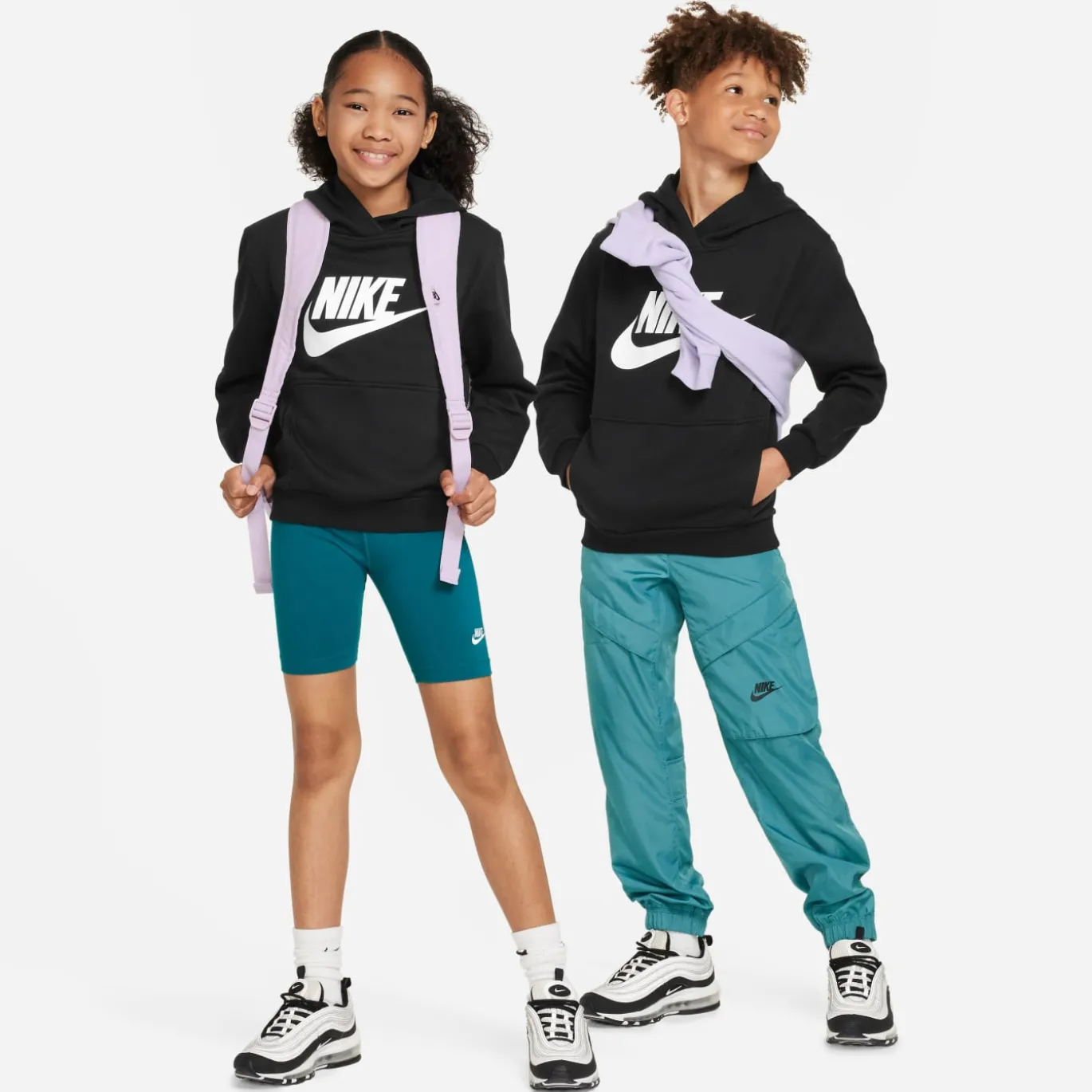 Nike Sportswear Club Big Logo Fleece Hoodie Kids Zwart Wit