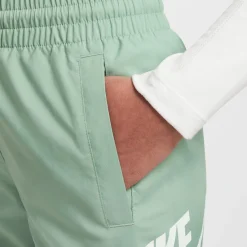 Nike Sportswear Club Broekje Woven Kids Lichtgroen Wit